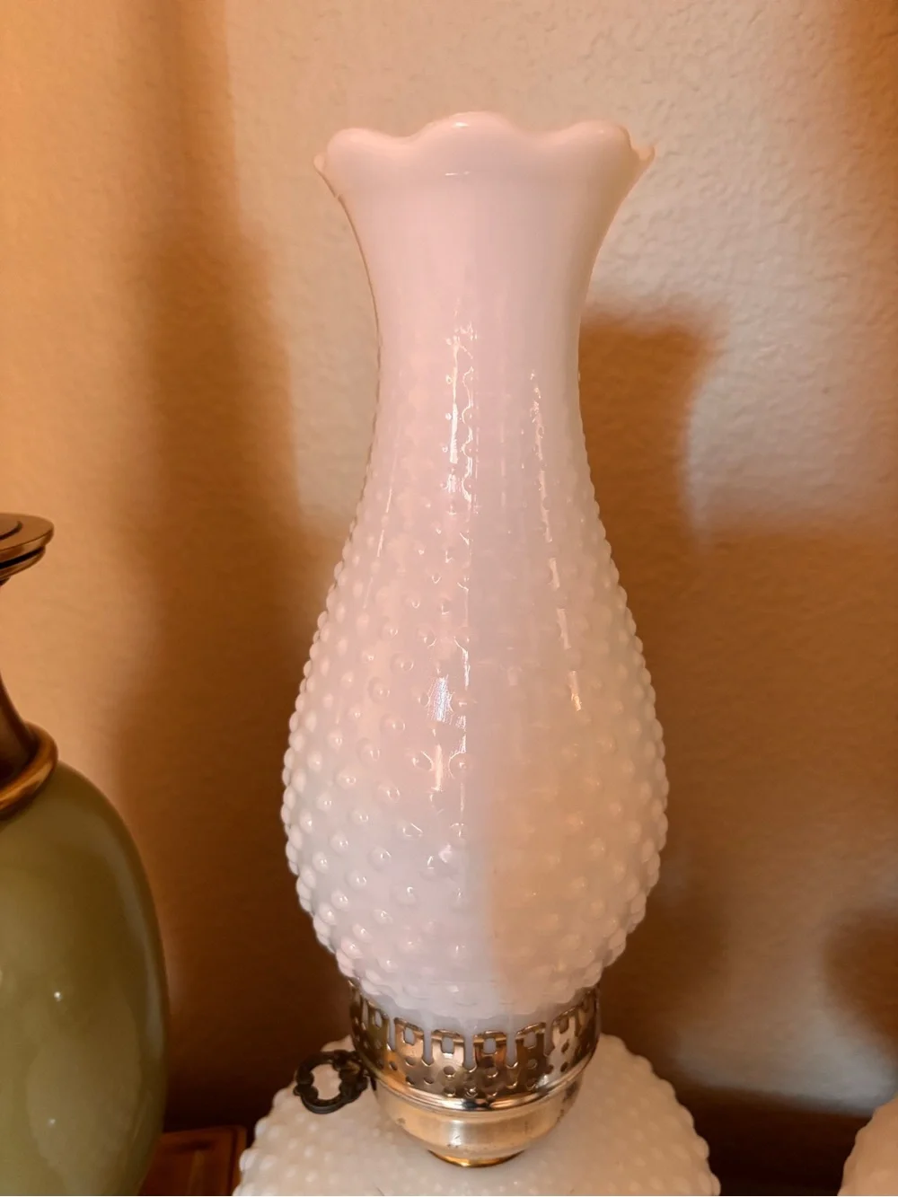 Vintage Pair Richlite Hobnail Milk Glass Hurricane Table Lamps 17” Ruffled